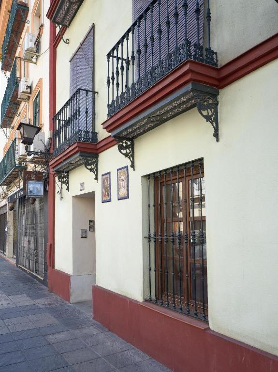 Apartamentos Y Lofts En Triana Seville Exterior photo
